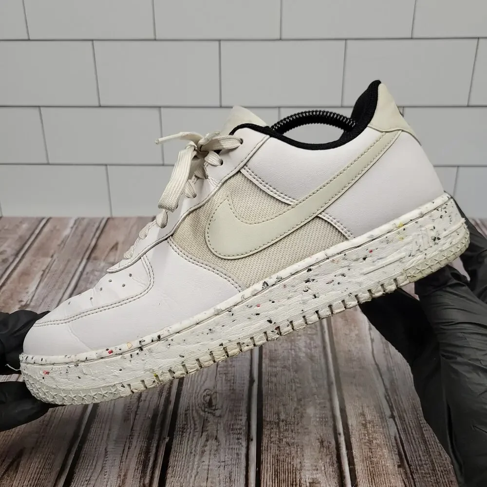 Nike White Cream Low-Top Athletic Sneakers